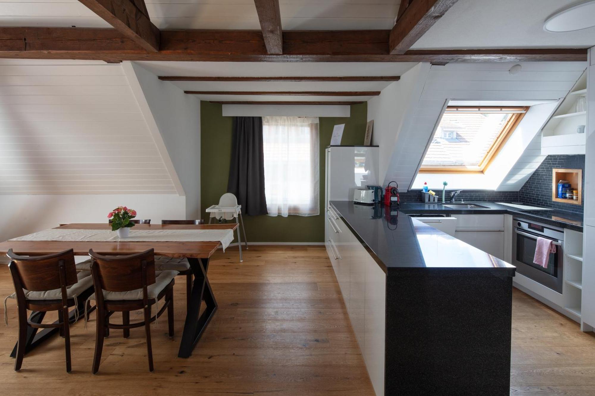 Berg & Berg Apartments - Spiez Self-Check-In Экстерьер фото