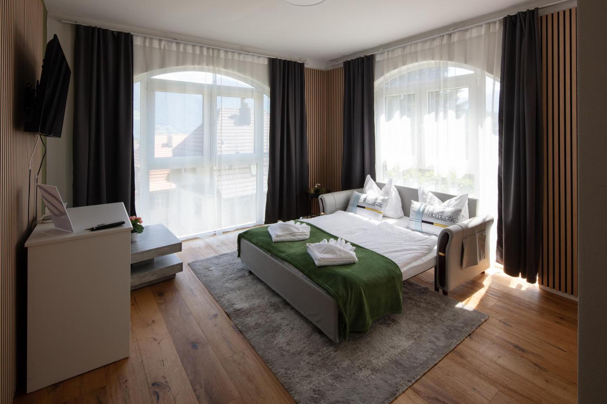 Berg & Berg Apartments - Spiez Self-Check-In Экстерьер фото